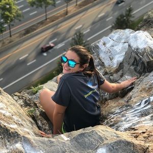 Meet your Posher, Katelyn